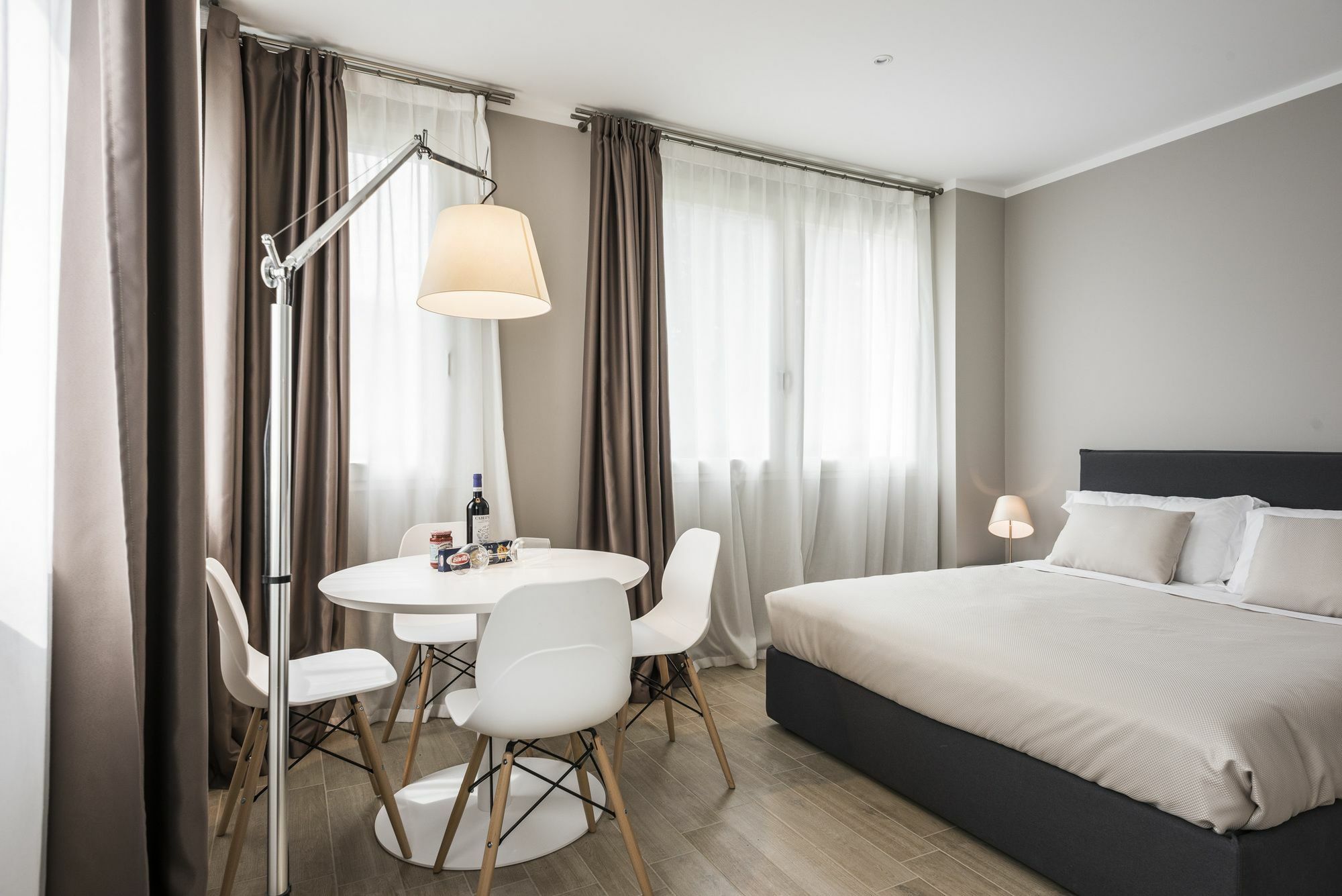 Myplace Largo Europa Apartments Падуя Экстерьер фото