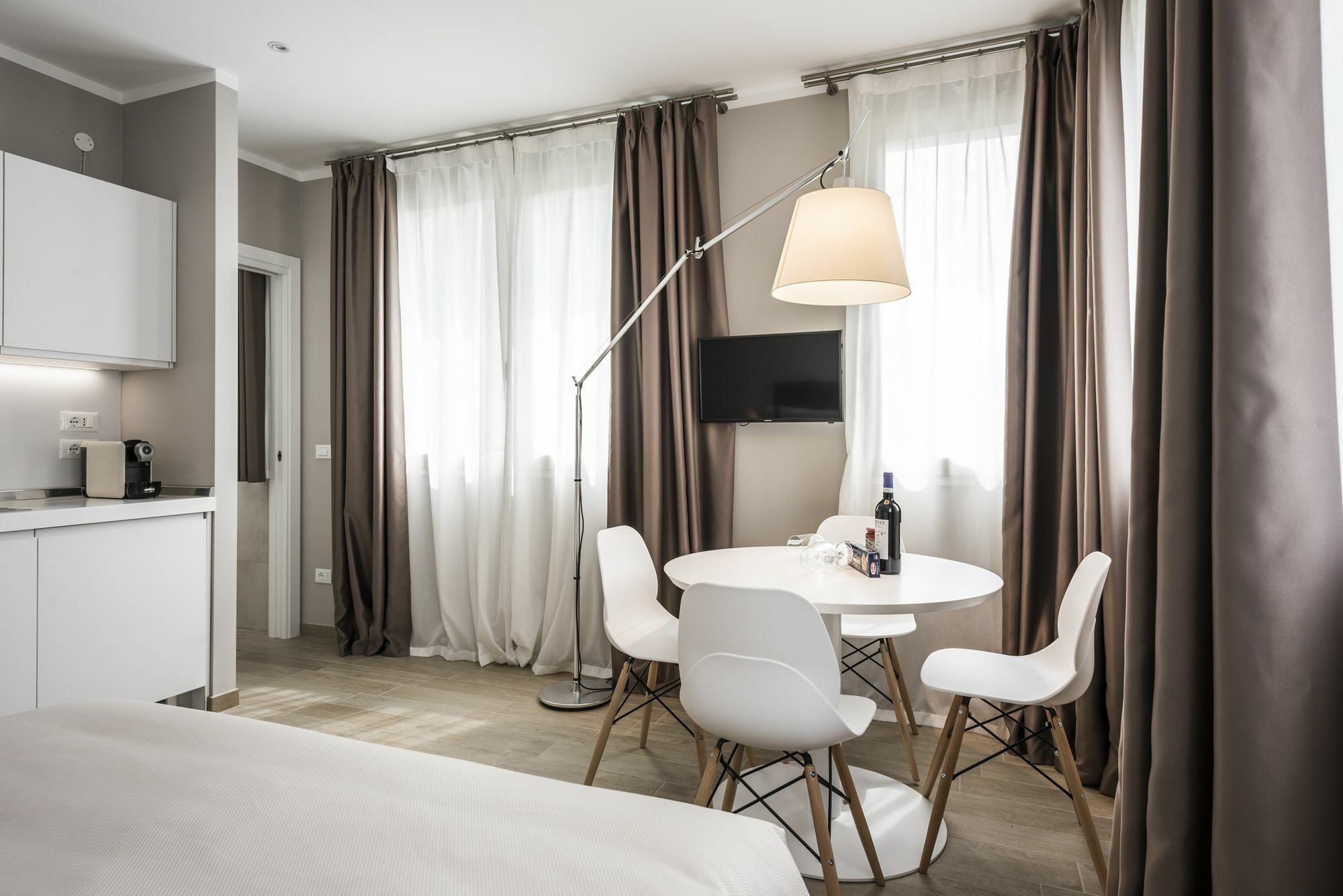Myplace Largo Europa Apartments Падуя Экстерьер фото