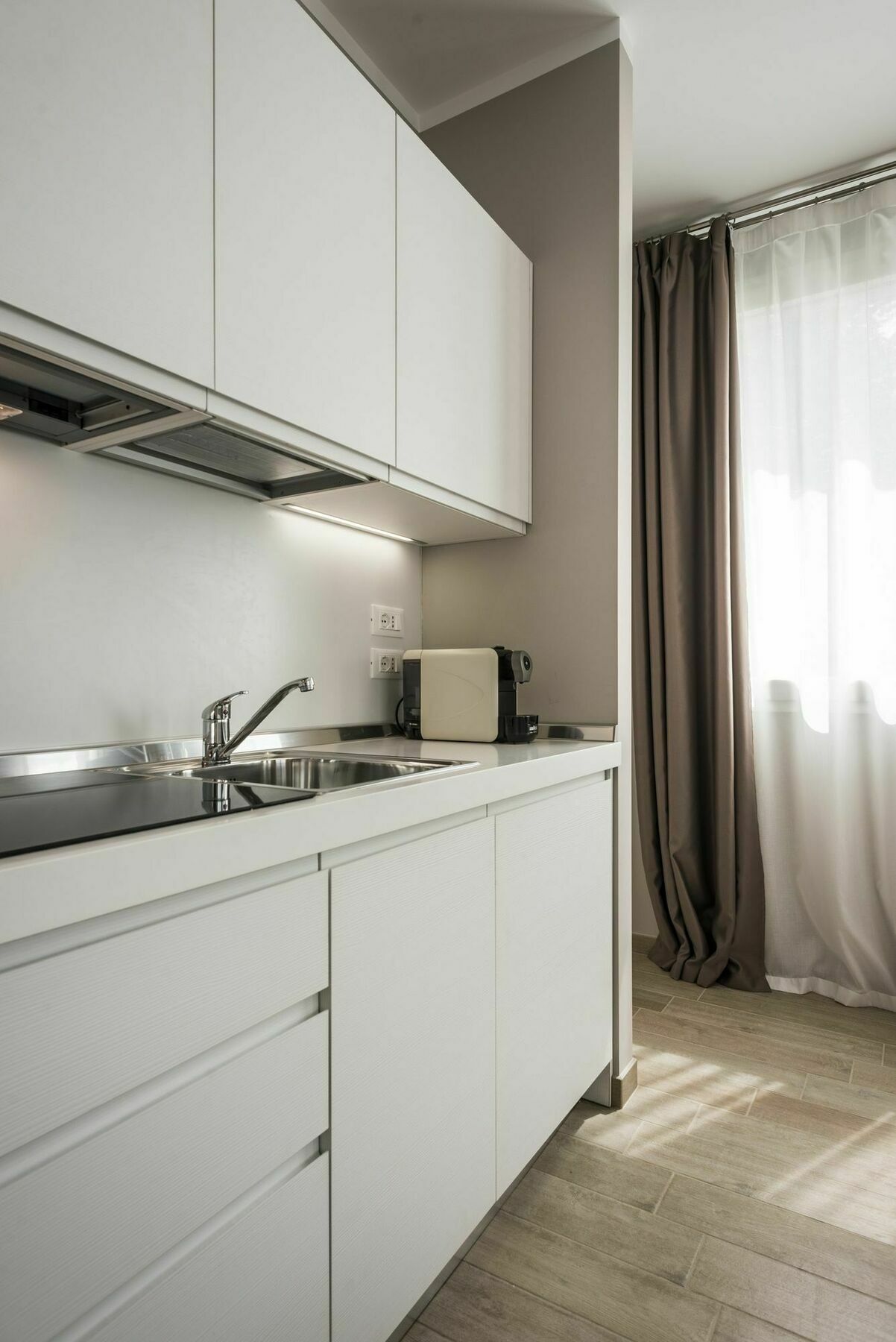 Myplace Largo Europa Apartments Падуя Экстерьер фото